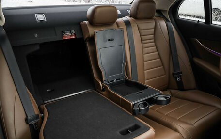 Mercedes-Benz E-Класс, 2016 год, 2 999 999 рублей, 33 фотография