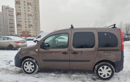 Renault Kangoo II рестайлинг, 2012 год, 720 000 рублей, 7 фотография