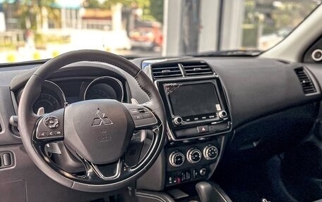 Mitsubishi ASX I рестайлинг, 2025 год, 2 870 000 рублей, 9 фотография