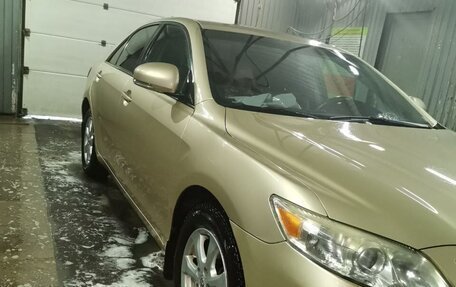 Toyota Camry, 2011 год, 1 150 000 рублей, 4 фотография
