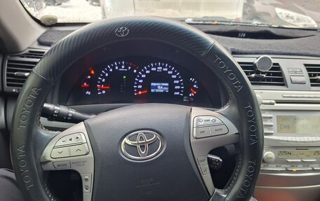 Toyota Camry, 2011 год, 1 150 000 рублей, 6 фотография