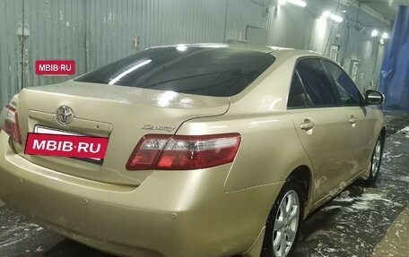 Toyota Camry, 2011 год, 1 150 000 рублей, 2 фотография