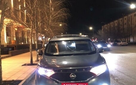 Nissan Quest IV, 2011 год, 1 650 000 рублей, 2 фотография