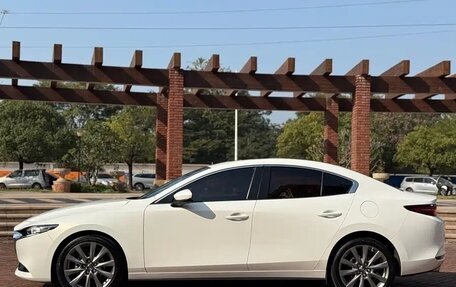 Mazda 3, 2023 год, 1 970 000 рублей, 4 фотография