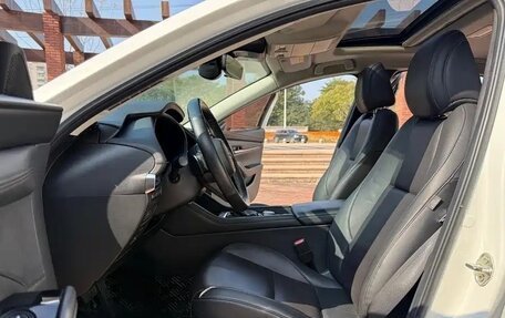 Mazda 3, 2023 год, 1 970 000 рублей, 13 фотография