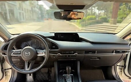 Mazda 3, 2023 год, 1 970 000 рублей, 16 фотография