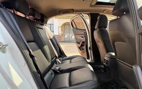 Mazda 3, 2023 год, 1 970 000 рублей, 21 фотография