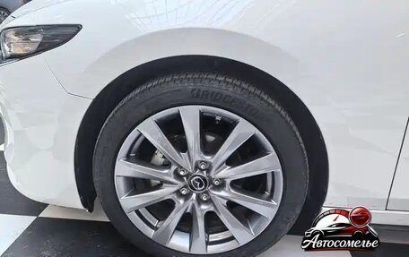 Mazda 3, 2021 год, 1 850 000 рублей, 8 фотография