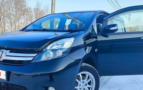 Toyota ISis I, 2011 год, 1 020 000 рублей, 6 фотография