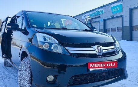 Toyota ISis I, 2011 год, 1 020 000 рублей, 7 фотография