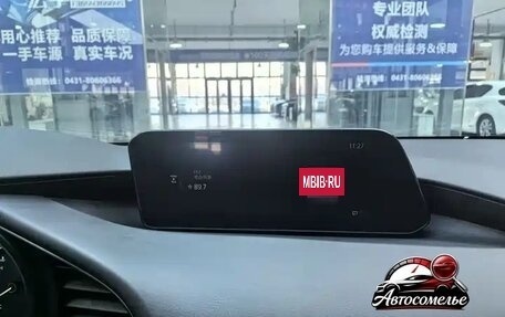 Mazda 3, 2021 год, 1 850 000 рублей, 15 фотография