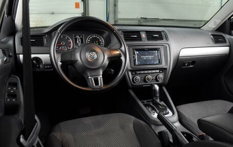Volkswagen Jetta VI, 2012 год, 1 159 000 рублей, 6 фотография