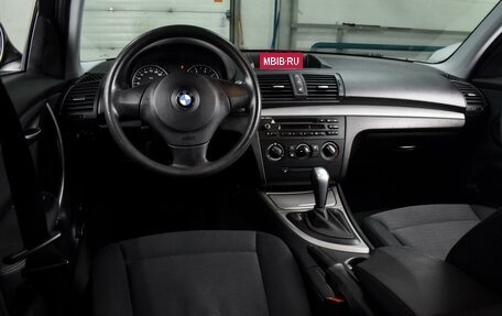 BMW 1 серия, 2011 год, 799 000 рублей, 6 фотография