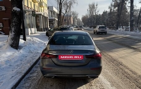 Mercedes-Benz E-Класс, 2020 год, 5 900 000 рублей, 3 фотография