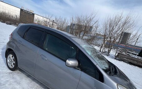 Honda Fit III, 2009 год, 690 000 рублей, 12 фотография