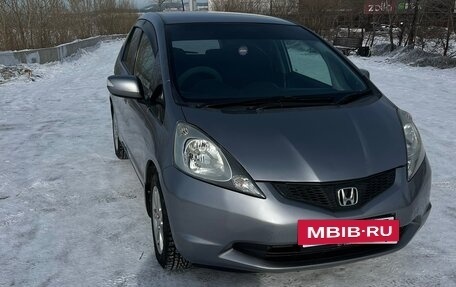 Honda Fit III, 2009 год, 690 000 рублей, 14 фотография