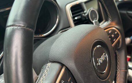 Jeep Grand Cherokee, 2016 год, 3 950 000 рублей, 12 фотография