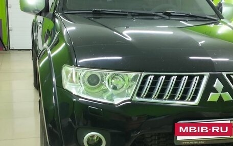 Mitsubishi Pajero Sport II рестайлинг, 2011 год, 1 330 000 рублей, 3 фотография