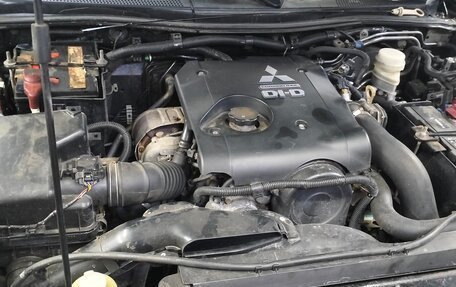 Mitsubishi Pajero Sport II рестайлинг, 2011 год, 1 330 000 рублей, 15 фотография