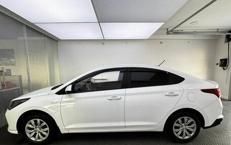 Hyundai Solaris II рестайлинг, 2020 год, 1 629 000 рублей, 10 фотография