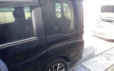 Honda Stepwgn IV, 2020 год, 2 500 000 рублей, 12 фотография