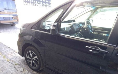 Honda Stepwgn IV, 2020 год, 2 500 000 рублей, 11 фотография