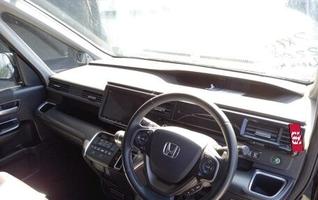 Honda Stepwgn IV, 2020 год, 2 500 000 рублей, 35 фотография