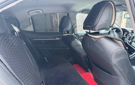 Toyota Camry, 2020 год, 2 990 000 рублей, 9 фотография