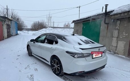 Toyota Camry, 2020 год, 2 990 000 рублей, 5 фотография