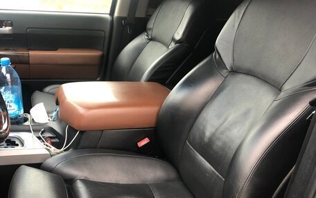 Toyota Tundra II, 2011 год, 3 100 000 рублей, 11 фотография