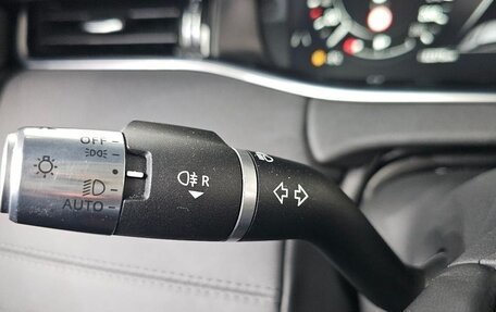 Land Rover Range Rover Evoque II, 2022 год, 2 520 000 рублей, 8 фотография