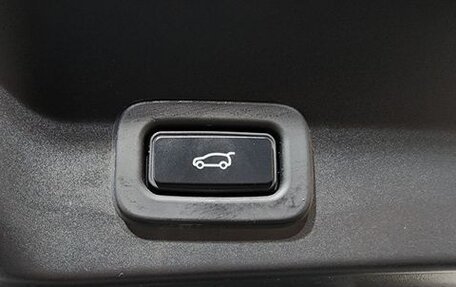 Land Rover Range Rover Evoque II, 2022 год, 2 520 000 рублей, 11 фотография