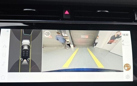 Land Rover Range Rover Evoque II, 2022 год, 2 520 000 рублей, 13 фотография
