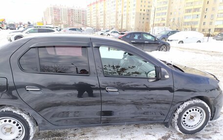 Renault Logan II, 2015 год, 690 000 рублей, 11 фотография