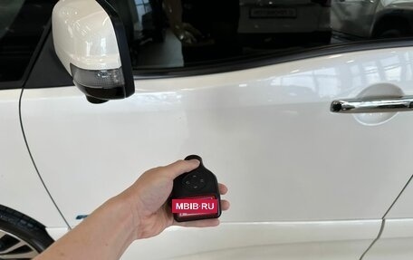 Nissan Serena IV, 2015 год, 1 699 000 рублей, 23 фотография