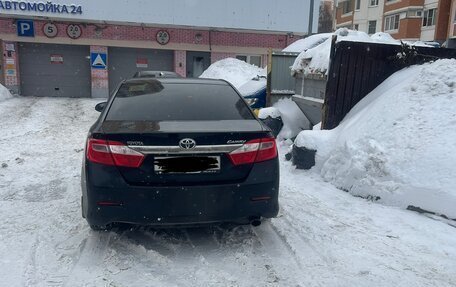 Toyota Camry, 2012 год, 1 200 000 рублей, 10 фотография