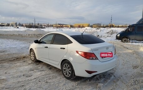 Hyundai Solaris II рестайлинг, 2015 год, 920 000 рублей, 6 фотография