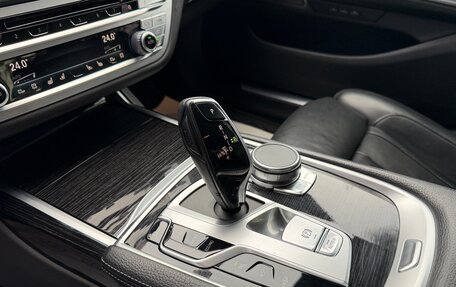 BMW 7 серия, 2019 год, 5 800 000 рублей, 13 фотография