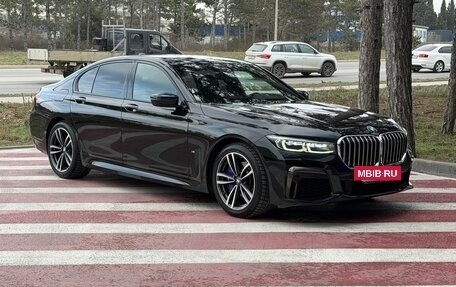 BMW 7 серия, 2019 год, 5 800 000 рублей, 2 фотография