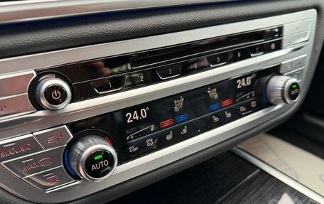 BMW 7 серия, 2019 год, 5 800 000 рублей, 14 фотография