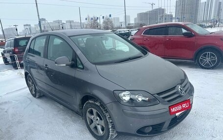 Volkswagen Golf Plus I, 2008 год, 749 000 рублей, 2 фотография
