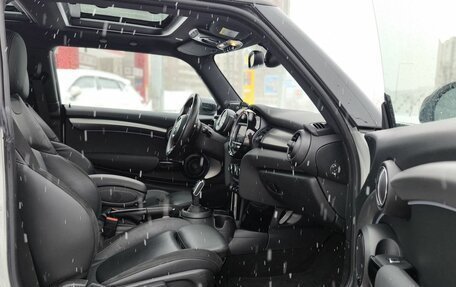 MINI Hatch, 2019 год, 3 349 000 рублей, 24 фотография