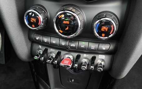 MINI Hatch, 2019 год, 3 349 000 рублей, 26 фотография