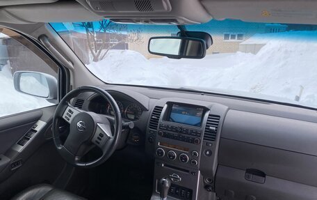 Nissan Pathfinder, 2005 год, 920 000 рублей, 14 фотография