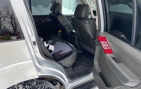 Nissan Pathfinder, 2005 год, 920 000 рублей, 15 фотография