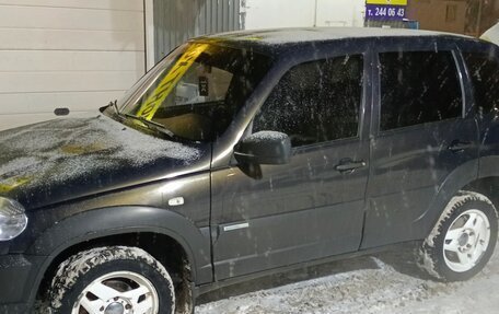 Chevrolet Niva I рестайлинг, 2014 год, 555 000 рублей, 2 фотография