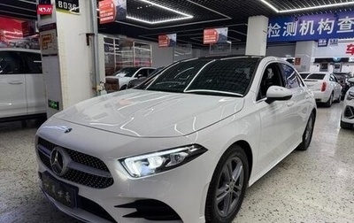 Mercedes-Benz A-Класс, 2022 год, 1 750 000 рублей, 1 фотография