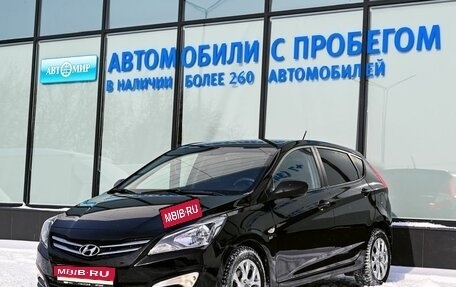 Hyundai Solaris II рестайлинг, 2014 год, 989 000 рублей, 1 фотография