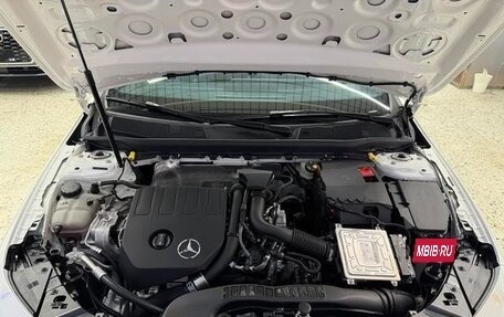 Mercedes-Benz A-Класс, 2022 год, 1 750 000 рублей, 14 фотография