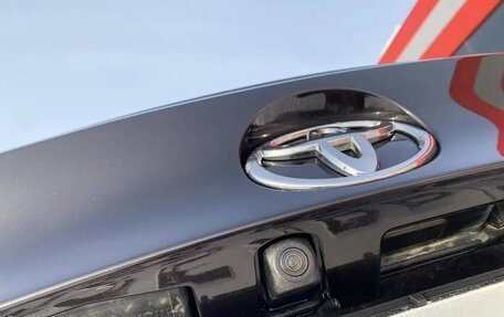 Toyota C-HR I рестайлинг, 2019 год, 2 150 000 рублей, 15 фотография